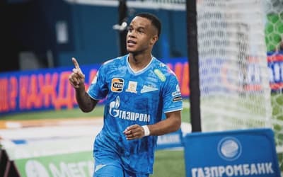 Em alta, ex-Corinthians renova contrato com o Zenit, da Rússia