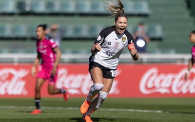 Gabi Zanotti não se reapresenta e segue em negociação para renovar com o Corinthians