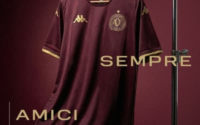 Nova camisa da Chapecoense celebra amizade marcada por tragédias com o Torino