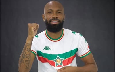 De volta à Portuguesa-RJ, Chay reencontra o Botafogo: 'Amor eterno'