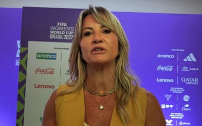 Finalíssima Feminina segue sem definição, mas deve ser na Inglaterra, afirma Cris Gambaré