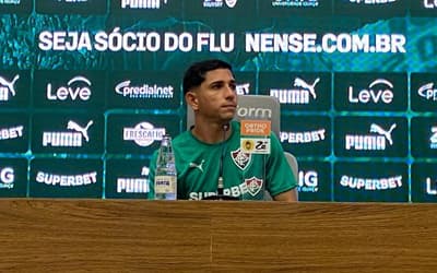 Savarino abre o jogo sobre 'novela' com Fluminense e Botafogo: 'Sendo sincero'