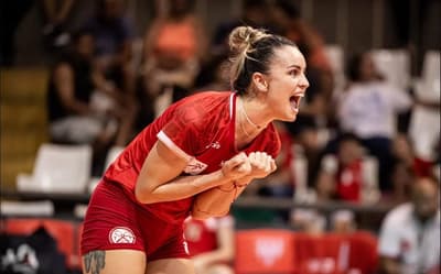 Bola no chão é com ela! Ariele desponta como a maior pontuadora da Superliga