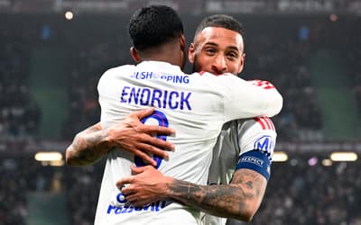 Endrick vira assunto na imprensa europeia após hat-trick no Lyon: 'Quebrou as estatísticas'