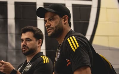 Torcedores do Fluminense se manifestam sobre negociação por Hulk: 'Piada'
