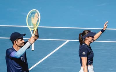 Luisa Stefani retorna à semifinal de duplas mistas do Australian Open