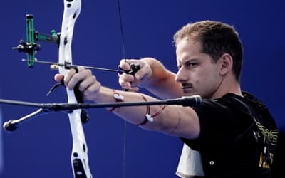 Marcus D'Almeida tem aproveitamento impressionante e garante bronze no tiro com arco