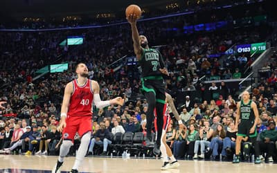 Show de Jaylen Brown, expulsão de Green e 'enterrada canina' marcam rodada da NBA