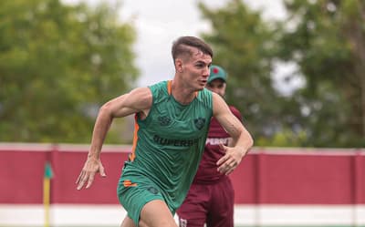 Lavega viaja para assinar empréstimo com o Coritiba