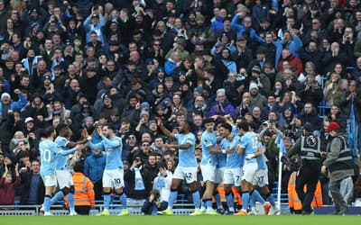 Com gols de 'concorrentes' de Haaland, Manchester City vence Wolves por 2 a 0