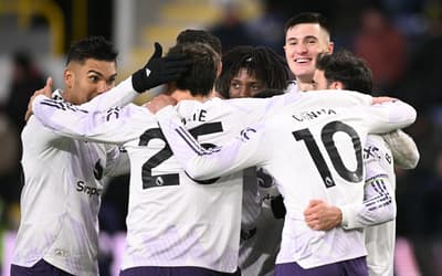 Ídolo do United é o favorito a assumir comando da equipe, diz jornal