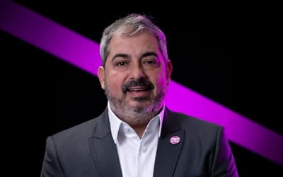 TNT Sports renova com o comentarista e repórter Ricardinho Martins