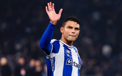Europeus reagem à estreia de Thiago Silva pelo Porto: 'Bastam seis segundos'