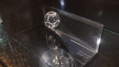 Últimos vencedores do Prêmio Puskás; confira