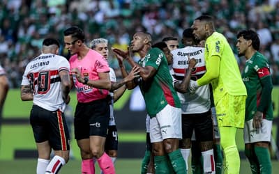 Arbitragem de Palmeiras x São Paulo chama atenção: 'Agora sim'