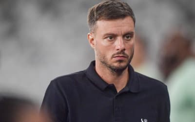 Torcedores do Botafogo mandam recado a Anselmi após derrota para o Grêmio