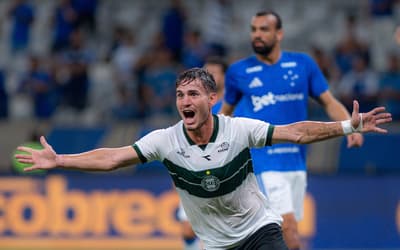 Coritiba vence Cruzeiro de virada no Mineirão e encerra tabu de 22 anos