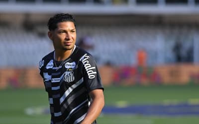 Rony admite promessa a Igor Vinícius após assistência em vitória do Santos