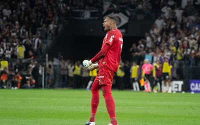 Carlos Miguel dispara contra a arbitragem em Corinthians x Palmeiras