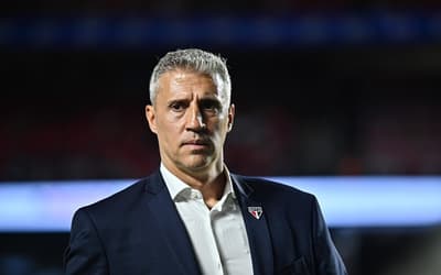 São Paulo tem novo trio de desfalques contra o Coritiba; veja provável escalação