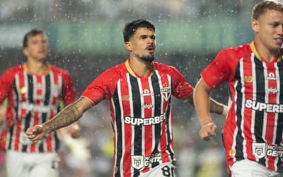 Cauly se destaca contra o Coritiba e confirma boa movimentação no mercado do São Paulo