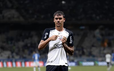 Tchoca celebra gol pelo Corinthians após negociação frustrada: 'Lavar a alma'