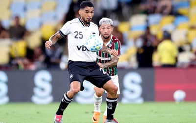 Botafogo liga alerta com possível problema no meio-campo