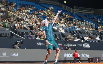 Gustavo Heide luta, mas perde para checo e cai na primeira rodada do Rio Open