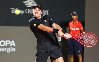 João Fonseca x Ignacio Buse nas oitavas do Rio Open; horário e onde assistir