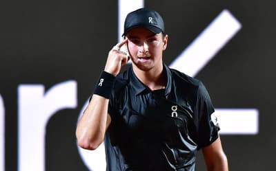 João Fonseca tenta derrubar escrita no Rio Open; entenda