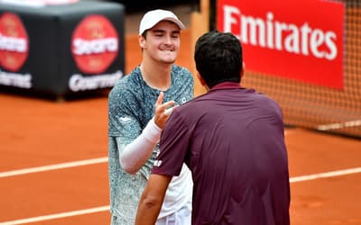 Torcedores enlouquecem com atuação de João Fonseca na final do Rio Open: 'Absurdo'