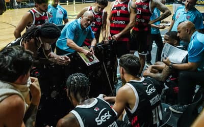 Nacional bate Flamengo e garante liderança no Grupo B da BCLA