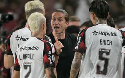 Filipe Luís sobre Flamengo x Lanús: 'Retomar comunhão com o torcedor'