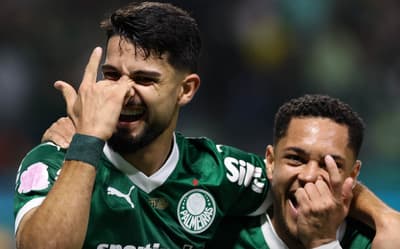 Escalação: Palmeiras tem Vitor Roque e Flaco López titulares para jogo com o Vitória