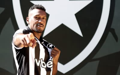AO VIVO: Veja a apresentação de Edenilson, reforço do Botafogo