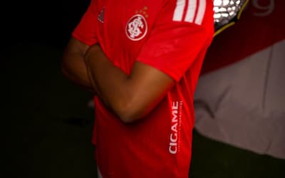 Internacional amplia contrato com patrocinador e terá novidade na camisa
