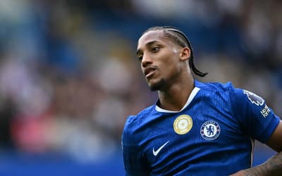 Torcedores mandam recado para Ancelotti após gol de João Pedro: 'Dor de cabeça'