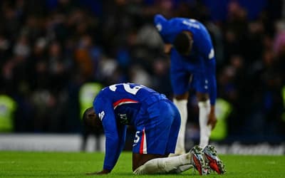 'Tiros no pé' afastaram Chelsea da briga pela Premier League