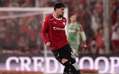 Diretor do Independiente se manifesta sobre proposta do Atlético-MG por Lomónaco: 'Insuficiente'