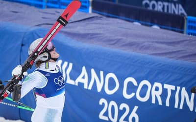 Brasileiros vão à loucura com ouro de Lucas Pinheiro nas Olimpíadas de Inverno