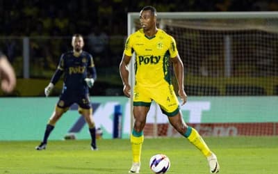 Ceará anuncia a contratação de zagueiro que estava no Mirassol