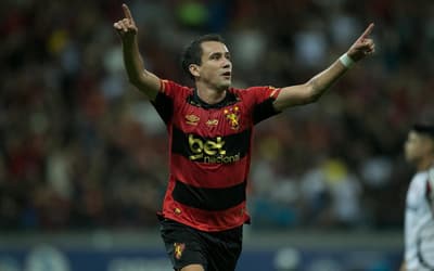 Atacante ex-São Paulo rescinde com Sport e troca de time na Série B