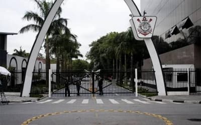 Corinthians fecha acordo para pagar dívida bilionária que se arrasta há 20 anos