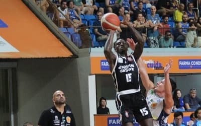 Corinthians bate São José e vence a sexta seguida no NBB