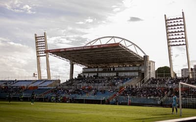 Ingressos de Ceará x Floresta estão à venda: veja preços e onde comprar