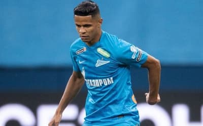 Douglas Santos marca em amistoso do Zenit e visa Seleção Brasileira