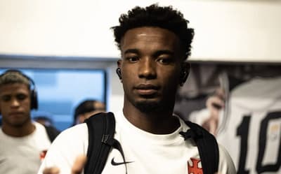 Com retorno importante, o Vasco está definido para enfrentar o Santos; confira a escalação