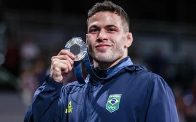 Medalhista olímpico, Willian Lima revela lesão em Paris 2024: 'Lutei com tendão rompido'