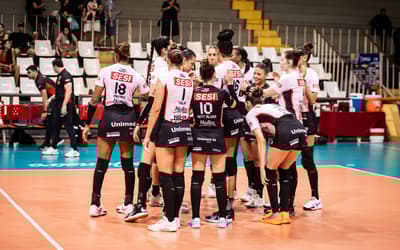 No Sul-Americano, Osasco e Sesi Bauru buscam cravar vagas no Mundial de vôlei