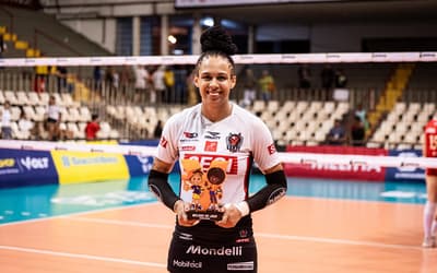 Bruna exalta 'disciplina tática' do Sesi Bauru em vitória na Superliga